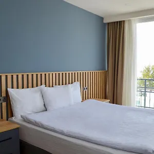 Loca Centre شقة بودروم
